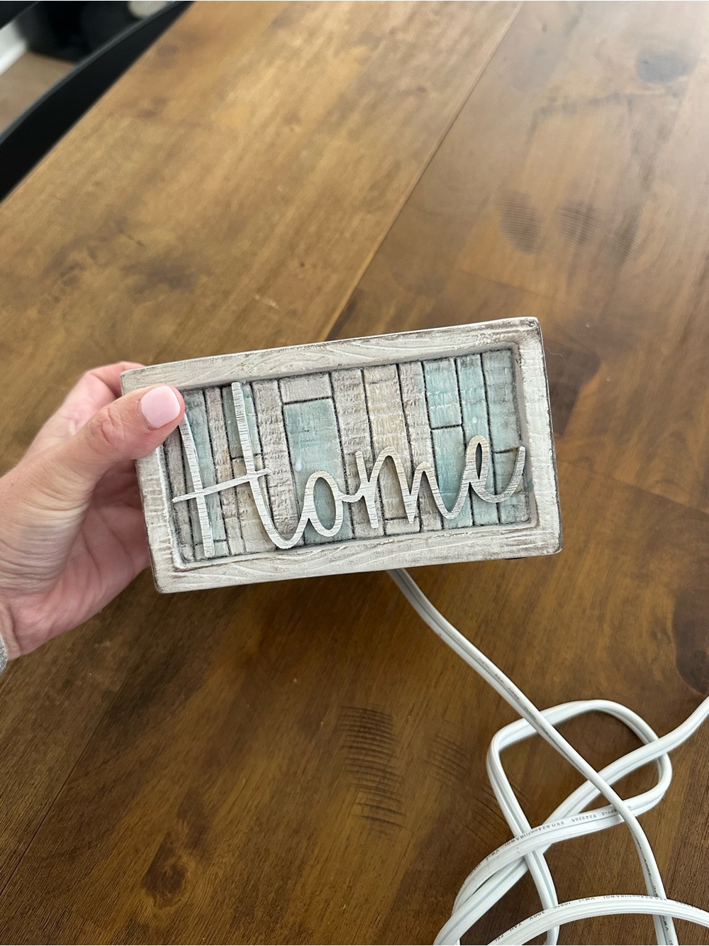SCENTSY Rustic 'Home' Wax Melter in Weathered White and Light Blue